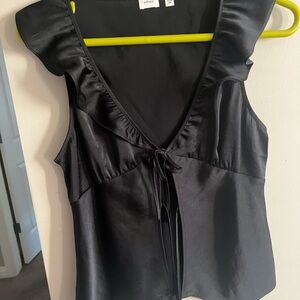 Wilfred Black Sleeveless Ruffled Blouse